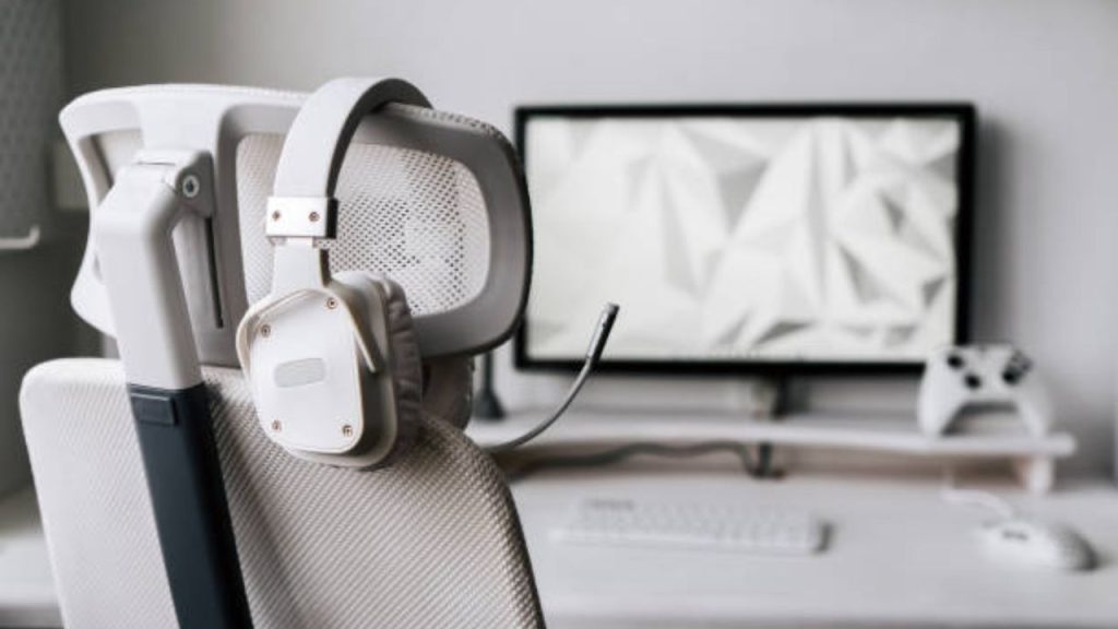 Why Quality Matters The Impact of Humanscale and Steelcase Chairs on Posture and Performance