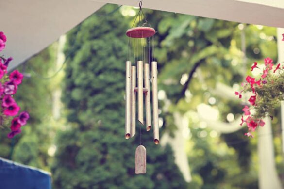 Where do you hang memorial wind chimes